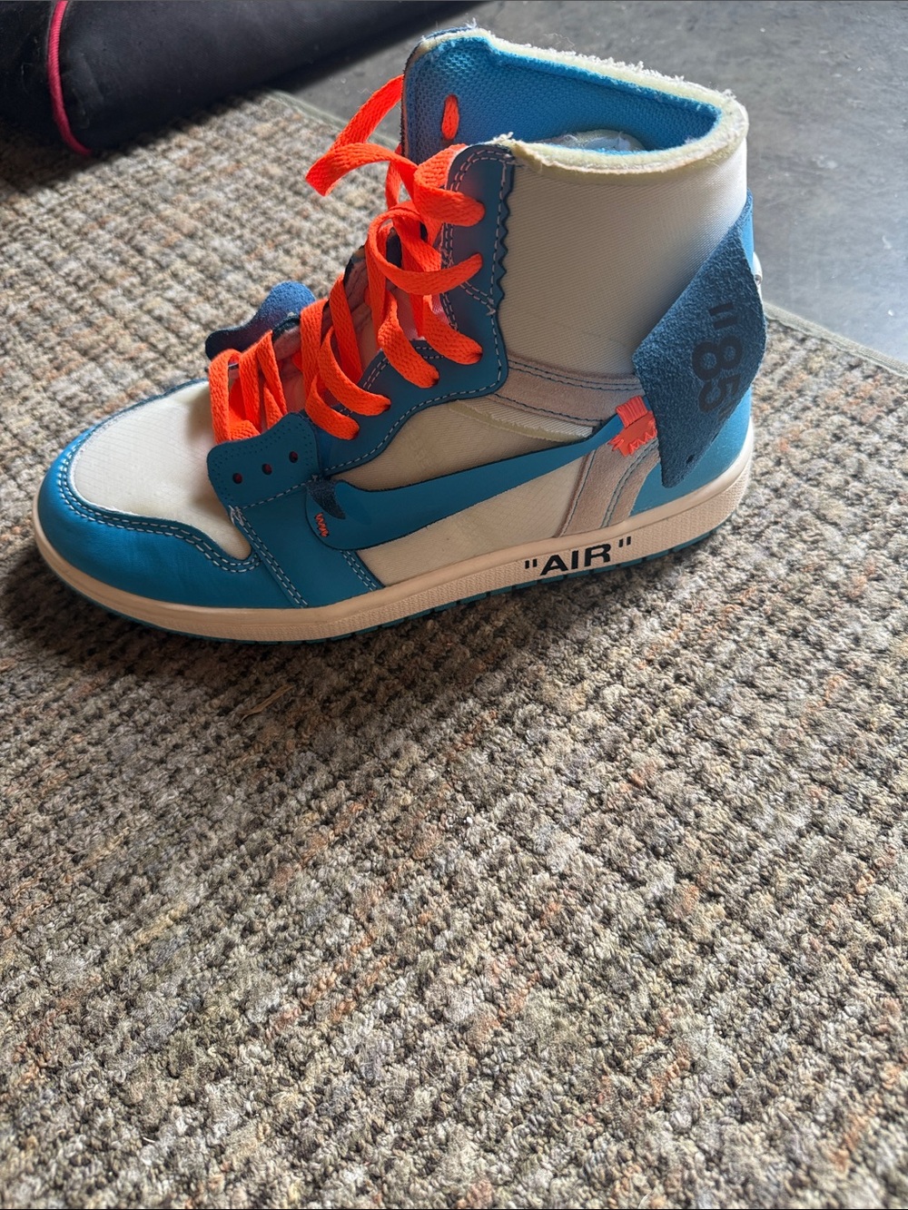 Jordan Kids High-Top Sneakers in Blue, White & Orange